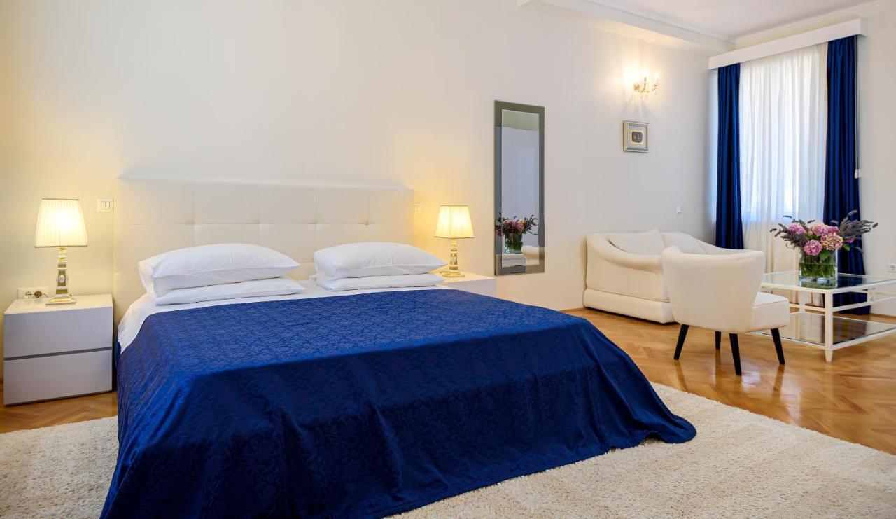 Gostinjska kuća Palace Schoen Milesi - Esense Of Prestige - Private Pool - Old Money Style Luxury - Walking Distance To The Old Town, The And Amenities - Buralux 4*